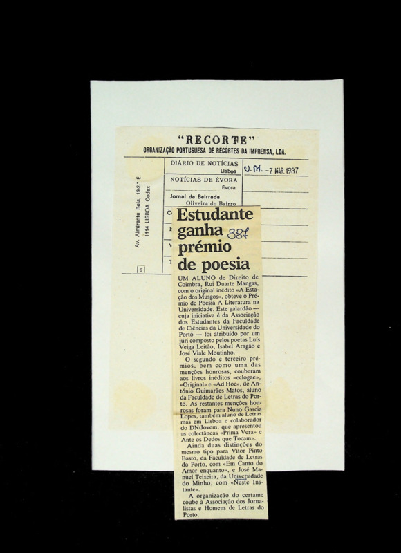  Estudante ganha prémio de poesia 