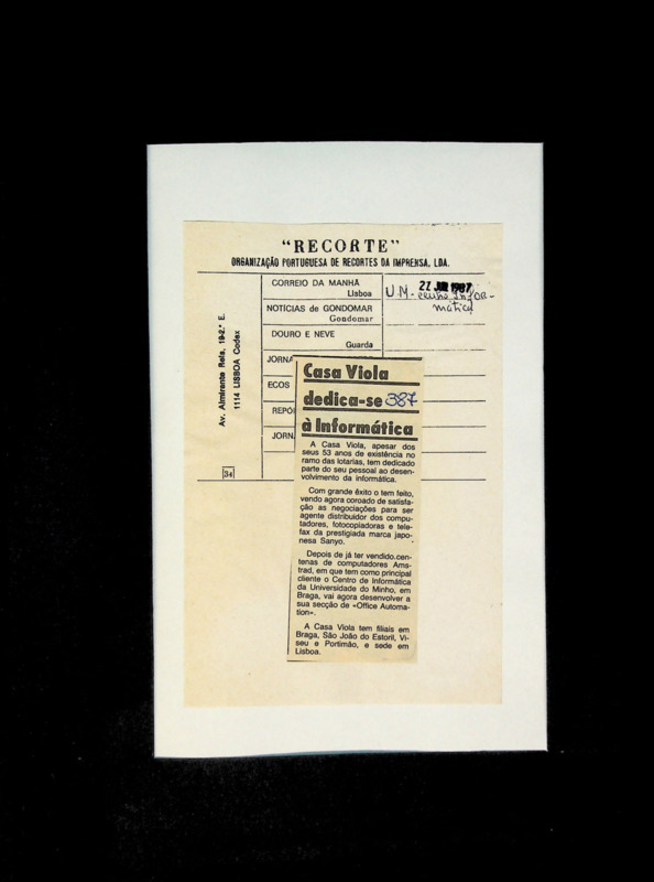  Casa viola dedica-se à informática 