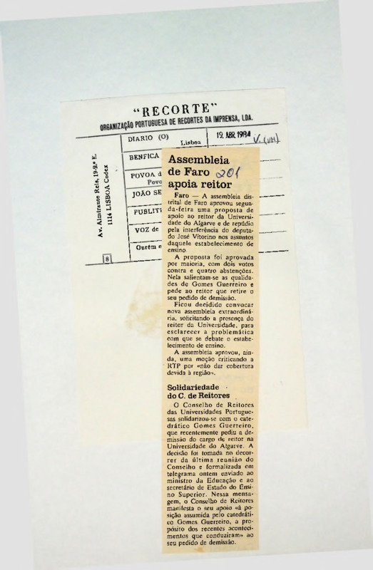  Assembleia de Faro apoia reitor 