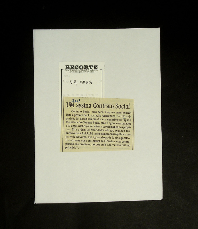  UM assina Contrato Social 