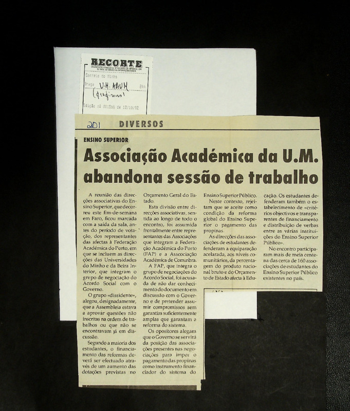  Associação Académica da U.M. abandona sessão de trabalho 